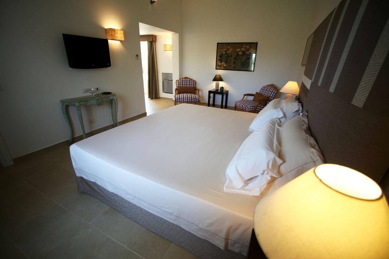 Antica Locanda Del Golf Ragusa Bagian luar foto
