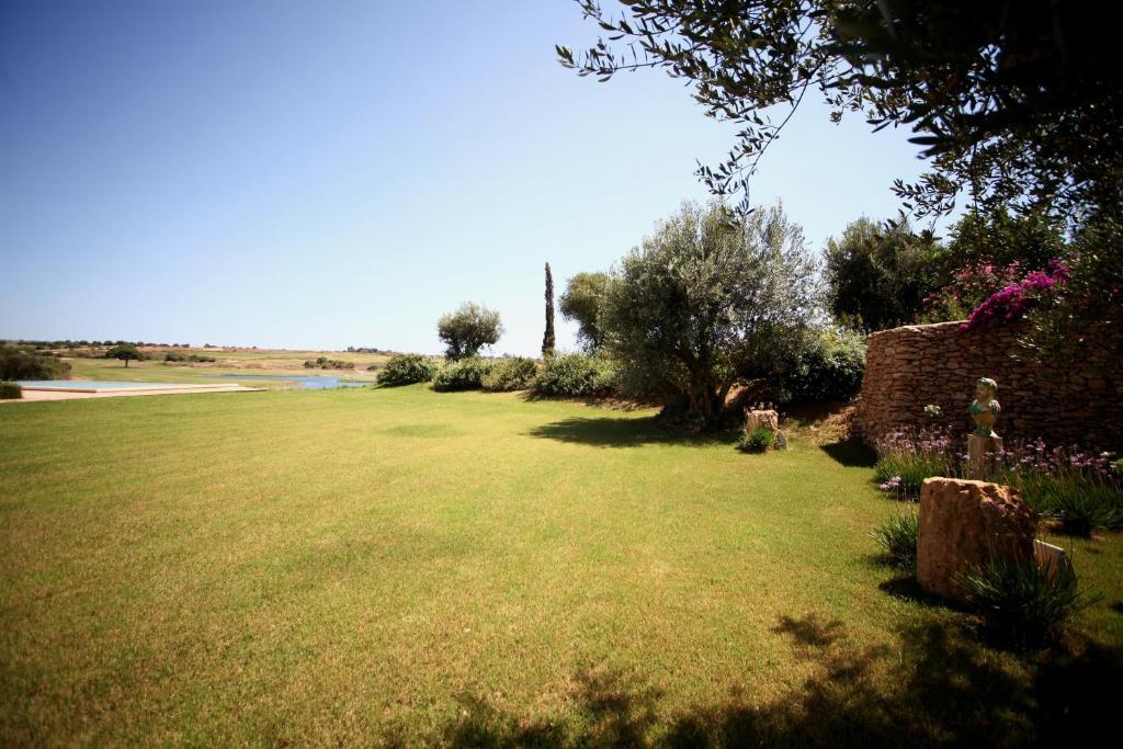 Antica Locanda Del Golf Ragusa Bagian luar foto