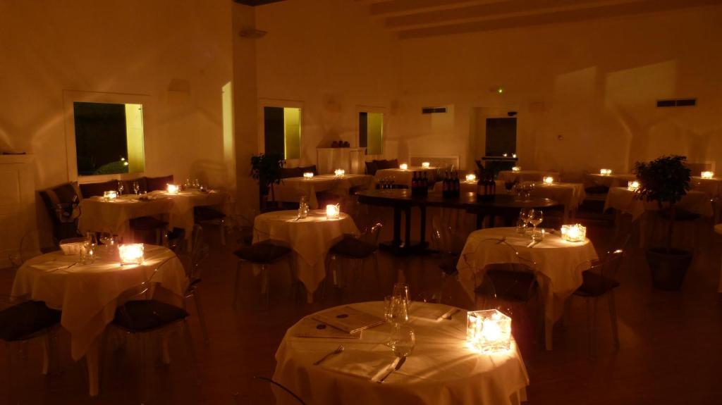 Antica Locanda Del Golf Ragusa Bagian luar foto