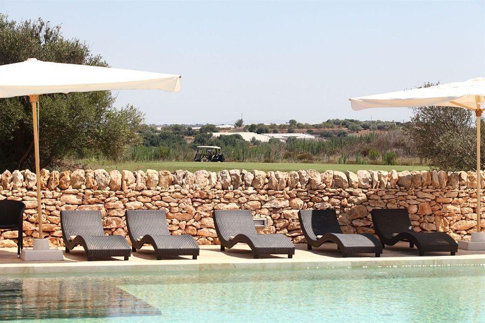 Antica Locanda Del Golf Ragusa Bagian luar foto