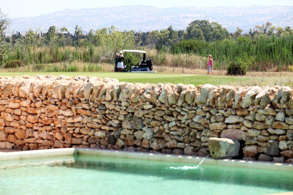 Antica Locanda Del Golf Ragusa Bagian luar foto